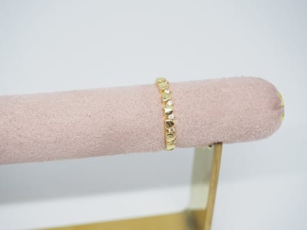 Hartjes ring met steentjes | goud gekleurd | maat 16