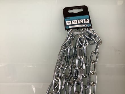 Wvsa. stalen schakel ketting. 2.0 mtr lang. 4.0 x 19 mm lang.verzinkt.