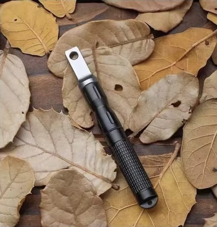 CHPN - Vuurstarter - Vuurstick - Zwart - Waterdicht -Magnesium Stick - Survivaltool - Vuurmaker - Kampeertool - Camping accessoire