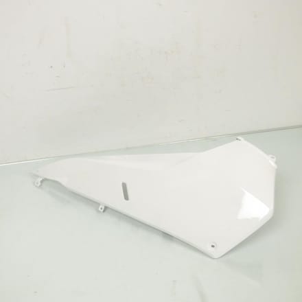 Sabot bas de caisse droit P2R pour Scooter Yamaha 500 T-Max 2008 à 2011 blanc brillant Neuf