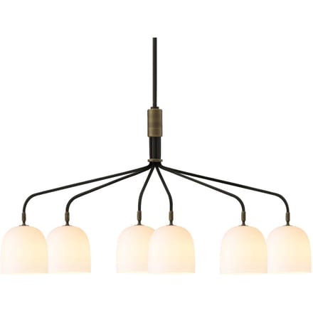 Gubi Kroonluchter Howard 6-lamps 134x73 cm brons/wit
