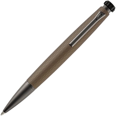 Pen Interlace