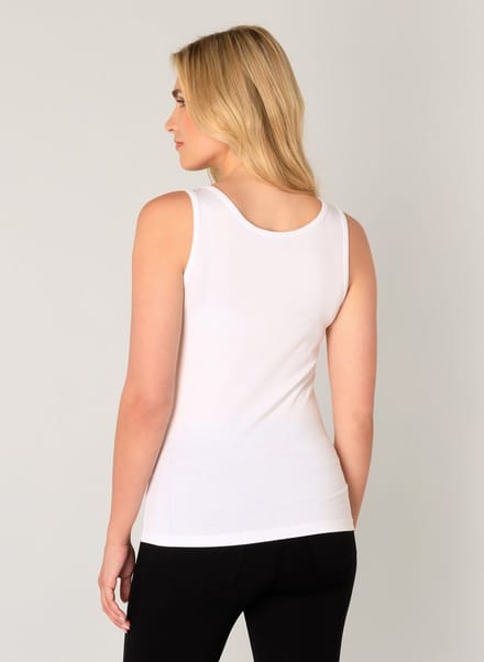 BASE LEVEL Yippie Top - White - maat 46