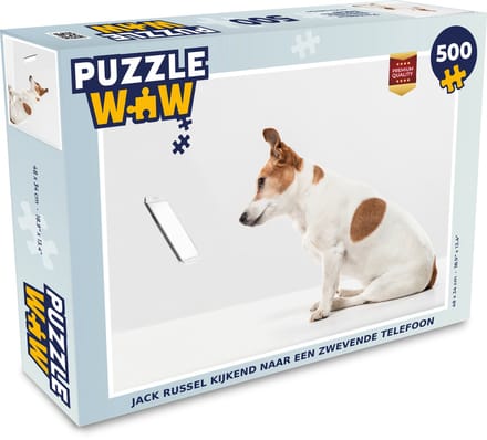 Puzzel Jack Russel kijkend naar een zwevende telefoon - Legpuzzel - Puzzel 500 stukjes