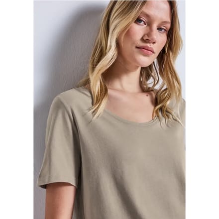 Basic Shirt