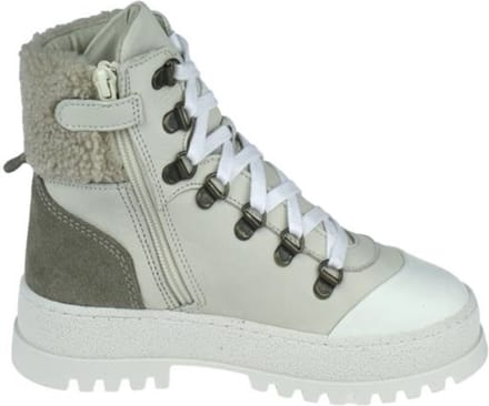 Giga Veterboot