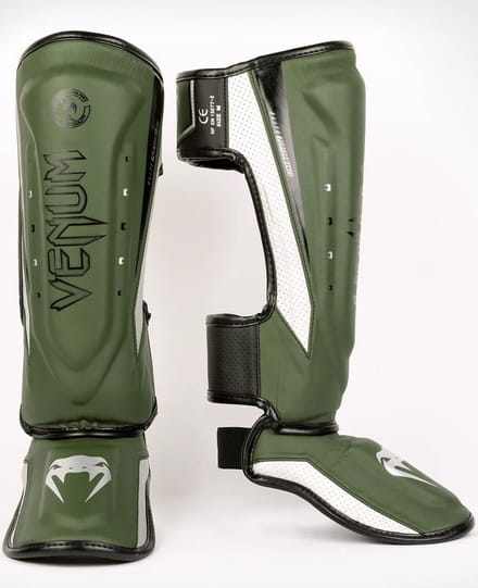 Venum Elite Evo Kickboks Scheenbeschermers Kaki Zilver