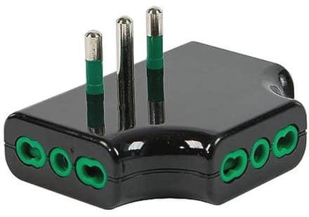 Ruimtebesparende Adapter voor Drievoudig Stopcontact met Italiaanse Stekker - Plat Ontwerp