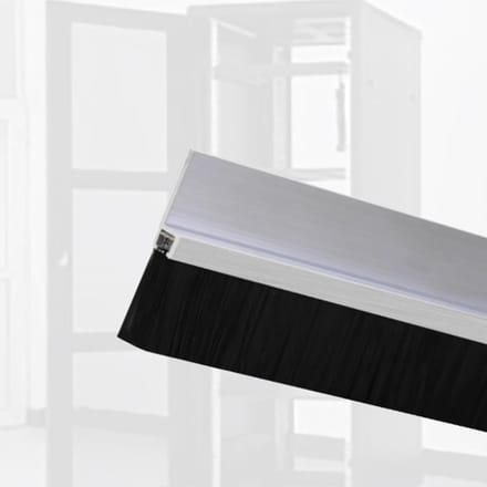 Deurafdichting Borstel - Bodemveger - Vuil Buiten Houden - Modulaire Vervanging - 150 mm Hoogte - Aluminium