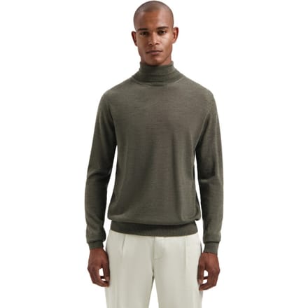 Dstrezzed Destin turtleneck