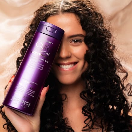 Giovanni Cosmetics - Curl Habit - Curl Defining Conditioner - 399ml