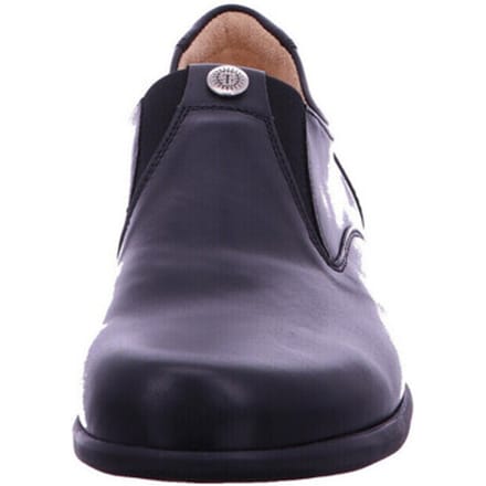 Mocassins Think -