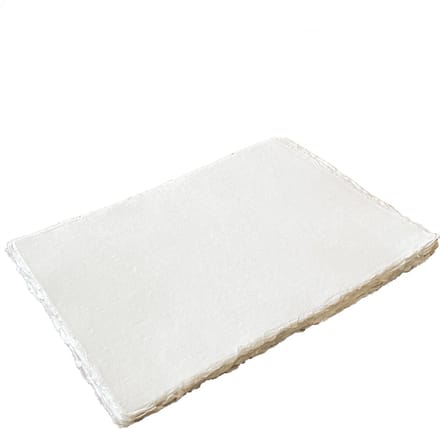 Set van 25 vel wit handgeschept Tree Free katoenpapier, A4, 250 grs, glad, schepranden rondom
