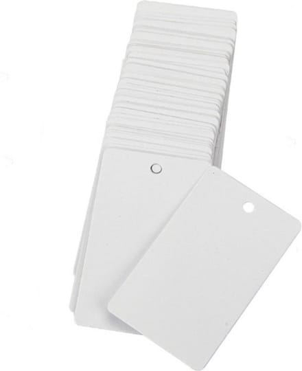 Labels wit - 5 x 3 cm. - 100 stuks - stevig karton - met voorgestanst gaatje - prijslabels - cadeaulabels - winkels