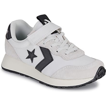 Converse  Lage Sneakers OMEGA TRAINER EASY ON