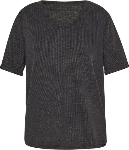 usha T-shirt