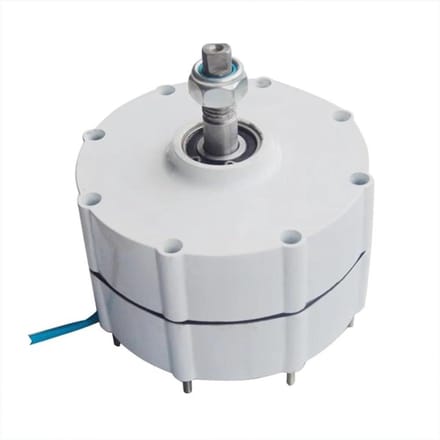 Windgenerator - Permanente Magneet - Energie Opwekken - Gearless Ontwerp - 500W 24V - Wit