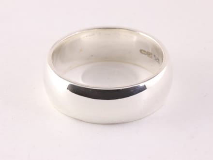 Zware gladde zilveren ring - 8 mm. - maat 16.5