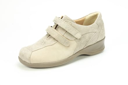Lucia - 4