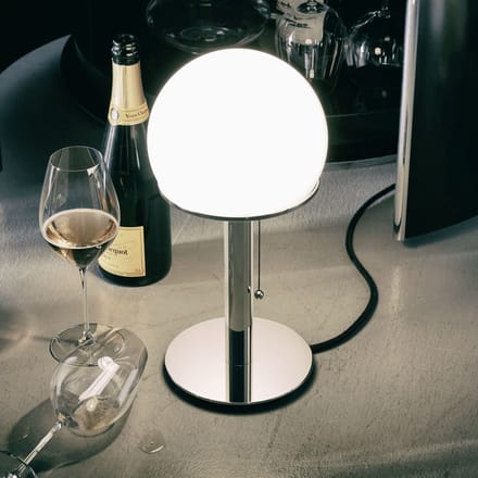 Tecnolumen - WA 24 Wagenfeld tafellamp - zilver