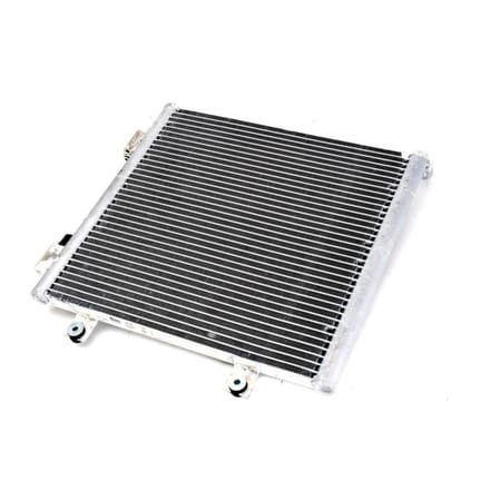 Condensator, airconditioning NISSENS 94739