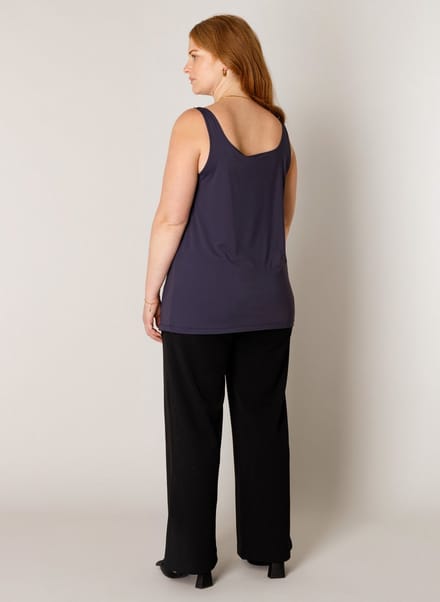 BASE LEVEL CURVY Yanne Tops - Dark Blue - maat 1(48)