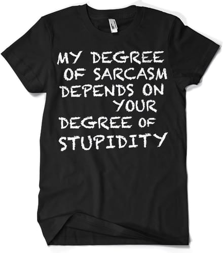 Hybris My Degree Of Sarcasm T-shirt zwart