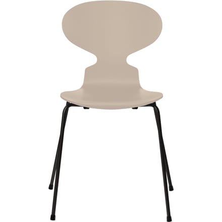 Fritz Hansen Ant Stoel - gelakt - light beige - zwart