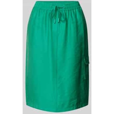 Knielange rok in effen design
