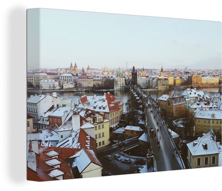 Canvas Schilderij Praag - Winter - Sneeuw - 30x20 cm - Wanddecoratie