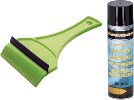 Functionele ijskrabber met rubberen trekker groen van 18 cm met ruiten ontdooier spray set - autoramen met vorst
