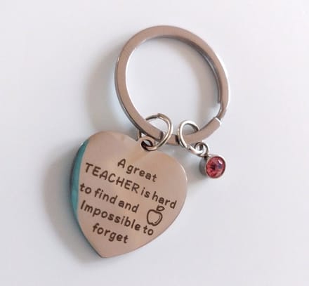 Sleutelhanger juf, meester | A great TEACHER is hard to find and impossible to forget | juffendag | afscheid
