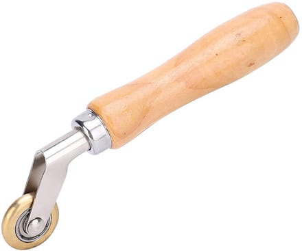 Dailygoods- Handlasrol Ergonomische Houten Handgreep - Messing Rollen