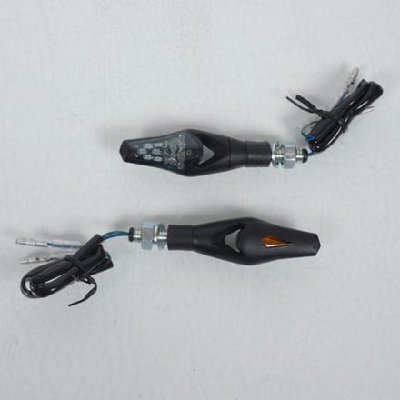 Clignotant Chaft pour Deux Roues Triumph IN220 / Led / Noir / HECKER Neuf