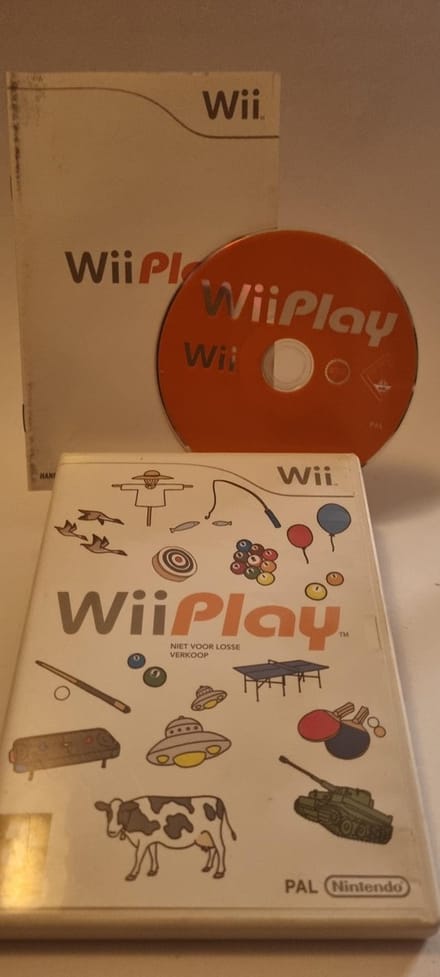 Nintendo Wii Play + Controller