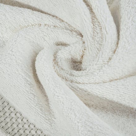 Crème handdoek 50x90 cm met decoratieve rand