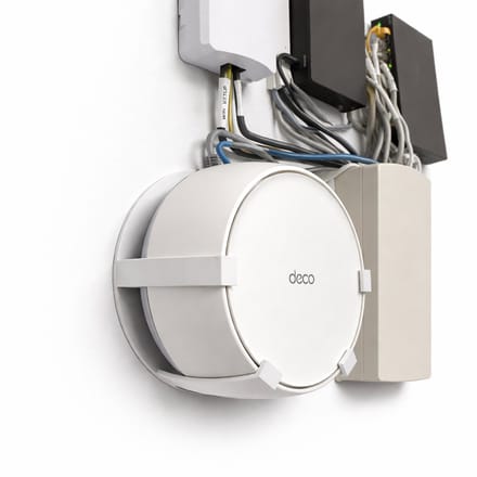 Alvora Router wandhouder geschikt voor TP-Link Deco BE25 - Muurbeugel met bevestigingsmaterialen - Wit