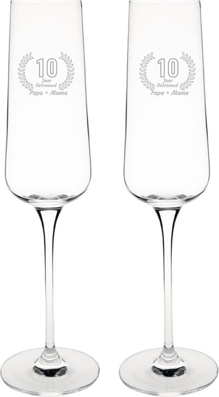 Gegraveerde set champagneglazen 27cl Papa + Mama 10 jaar getrouwd