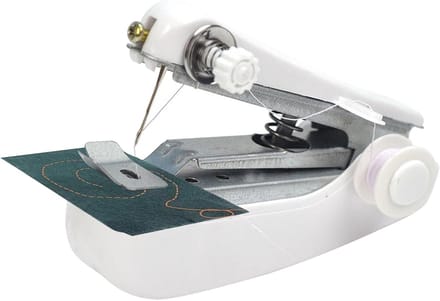 Handnaaimachine - Compacte naaier - Snelle reparaties - Draadloos en draagbaar - 11 x 7 x 4 cm - Wit