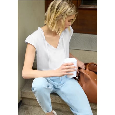 Shirt met losse schouders en gespleten hals