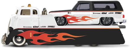 Maisto C.O.E. Flatbed - Modelauto - Schaal 1:64 - Wit/Zwart/Rood