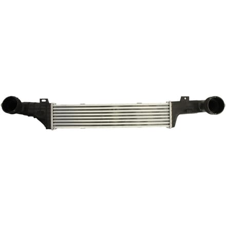 Intercooler NISSENS 96899