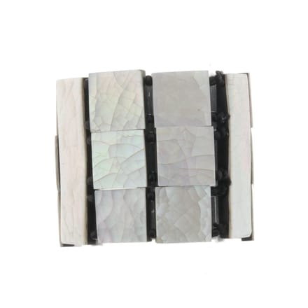 Behave Armband - dames - zwart - wit - schelp - brede armband - elastisch - 17cm