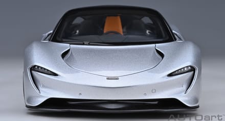 AUTOart 1/18 McLaren Speedtail, Supernova Silver