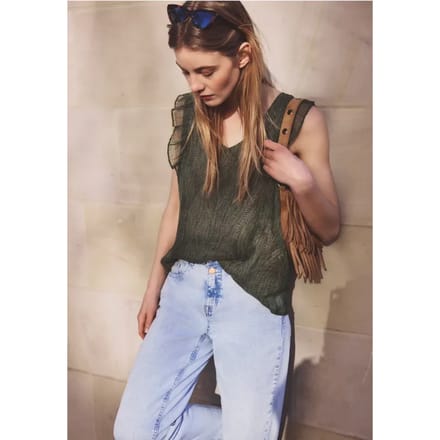 V-hals top van chiffon met volants