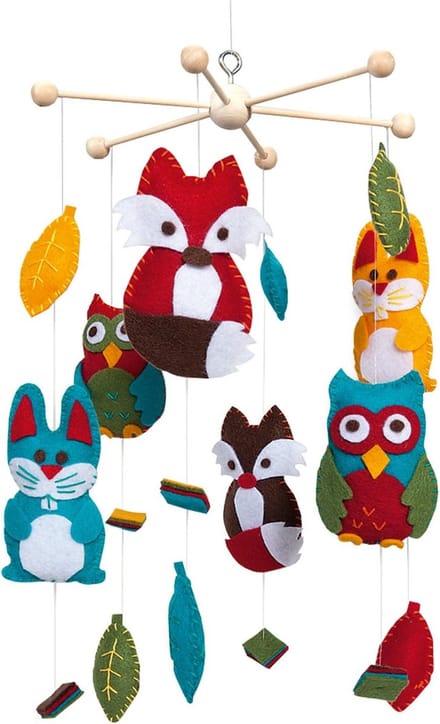 Folia knutselset mobiel bosdieren DIY vilt 14-delig creatief speelgoed.
