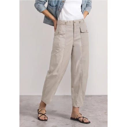 High Waist Barrel Leg Hose im Casual Fit