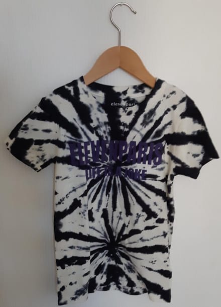 Little Eleven Paris t-shirt maat 128