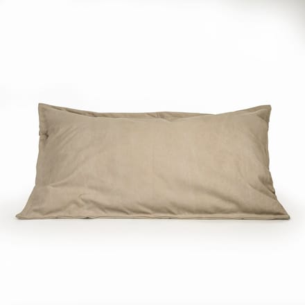 KUSSEN CANVAS 100