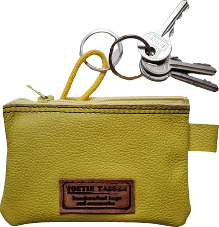 Toetie & Zo - Sleutelmapje - Leer - Geelgroen - Handgemaakt - Pasjesmapje - Leder - 12x8 cm